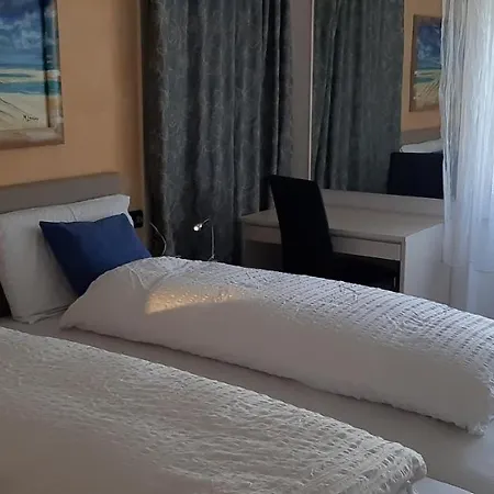 Apartment Eden