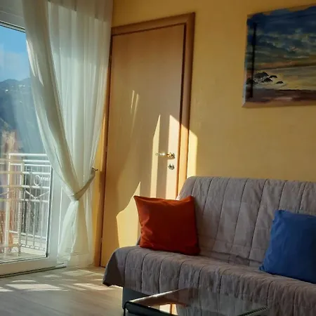Eden Apartment
